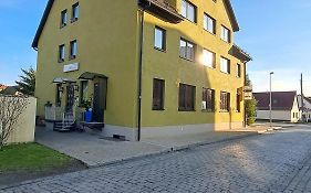 Hotel Garni Pension Zur Lutherstadt