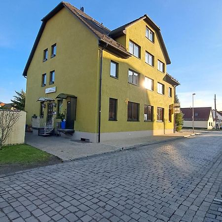 Hotel Garni Pension Zur Eisleben Exterior foto